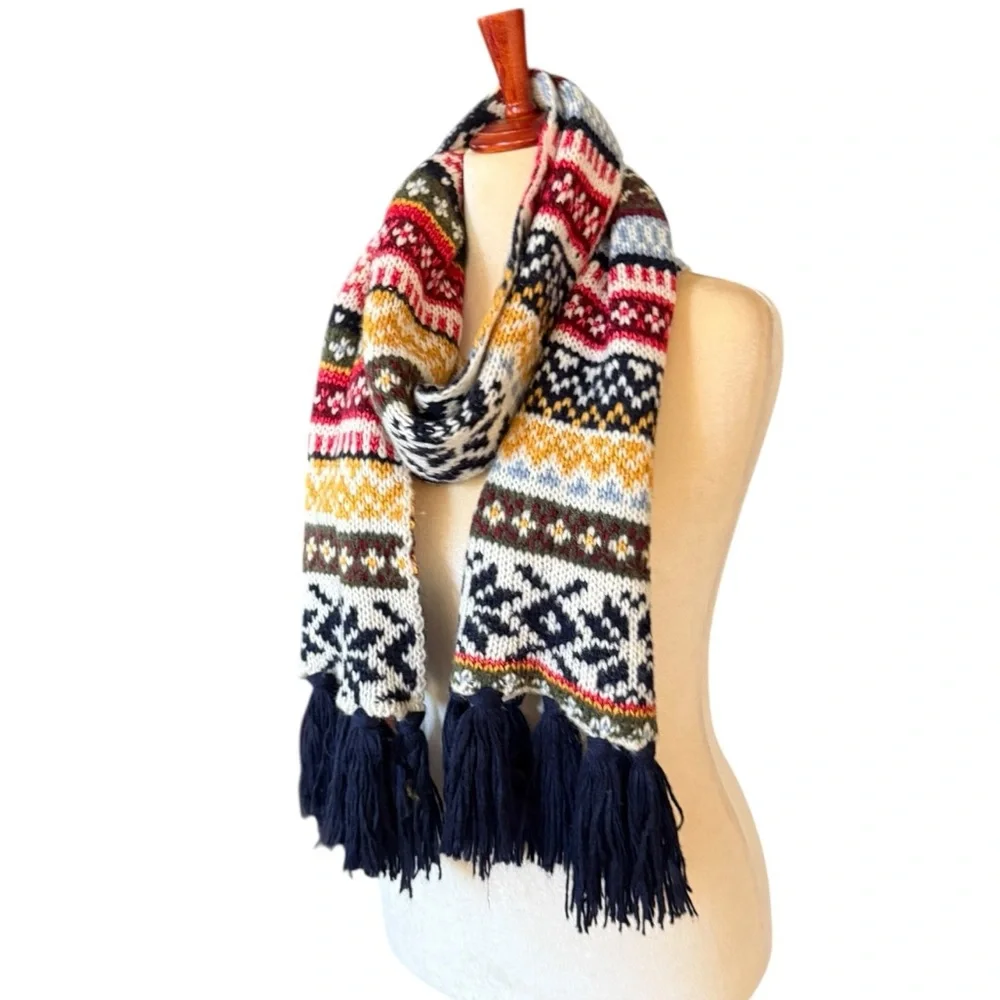 Old Navy Fair Isle Multicolor Knit Scarf 9”X 72” Navy Red Yellow Wool Nordic